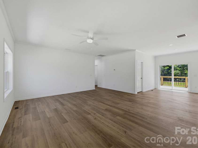 111 Sarah Avenue, Newton, NC 28658.  MLS# CAR4383528, YatesRealty ID 23394. 
