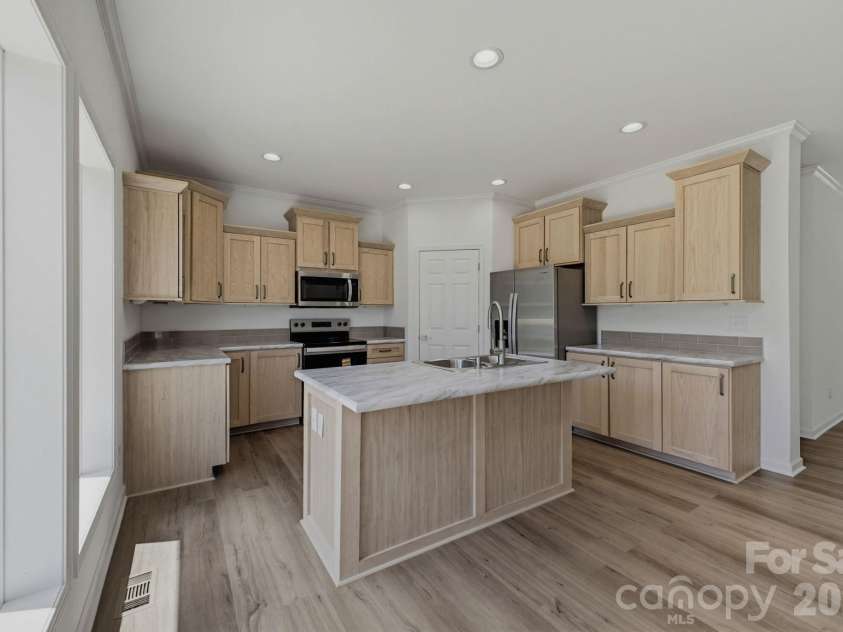 111 Sarah Avenue, Newton, NC 28658.  MLS# CAR4383528, YatesRealty ID 23394. 