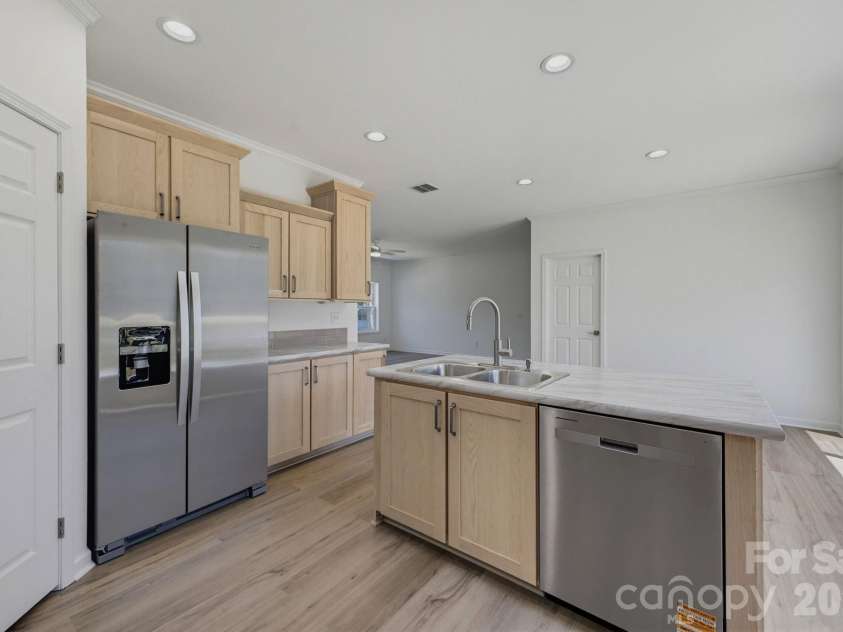 111 Sarah Avenue, Newton, NC 28658.  MLS# CAR4383528, YatesRealty ID 23394. 