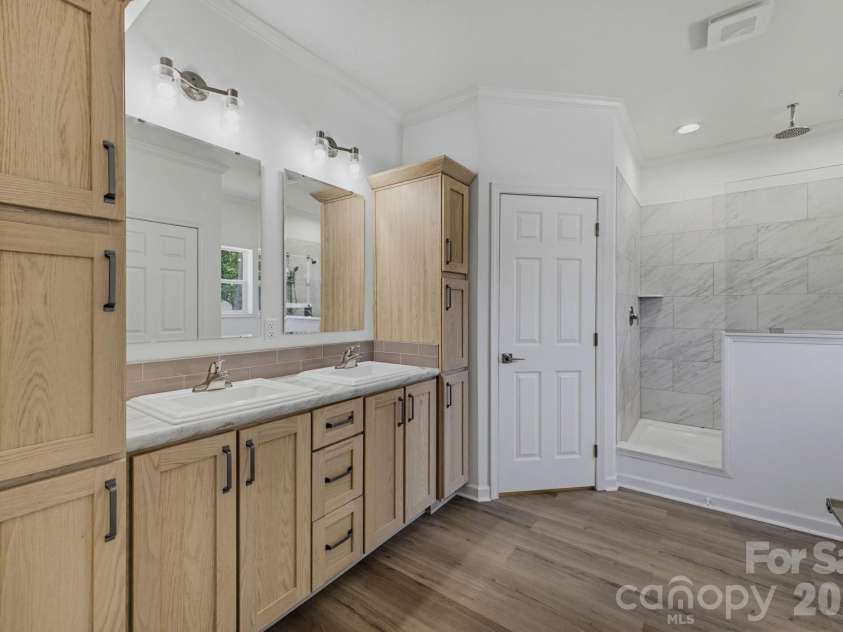 111 Sarah Avenue, Newton, NC 28658.  MLS# CAR4383528, YatesRealty ID 23394. 
