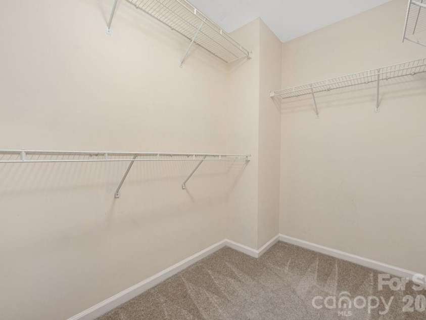 9512 Autumn Applause Drive, Charlotte, NC 28277.  MLS# CAR4382664, YatesRealty ID 23395. Primary closet