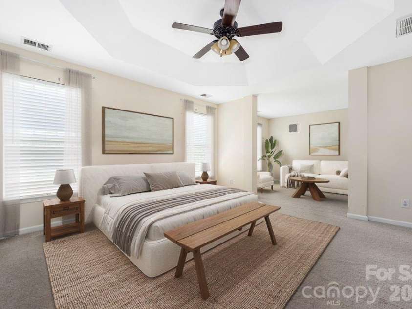 9512 Autumn Applause Drive, Charlotte, NC 28277.  MLS# CAR4382664, YatesRealty ID 23395. Virtually Staged
