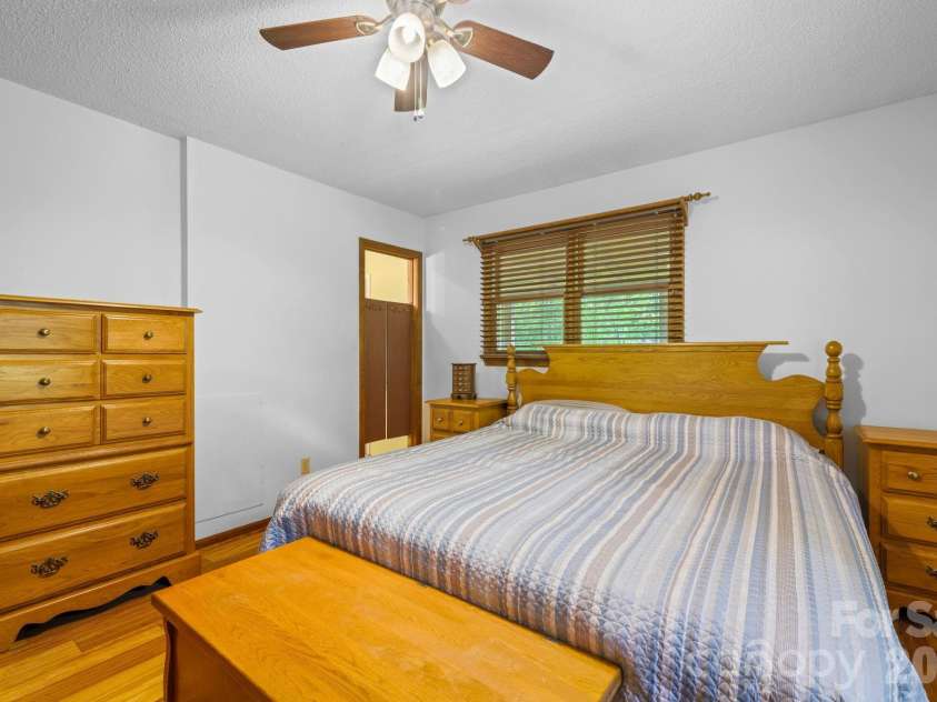 300 Bugle Boy Drive, Cullowhee, NC 28723.  MLS# CAR4383364, YatesRealty ID 23396. 