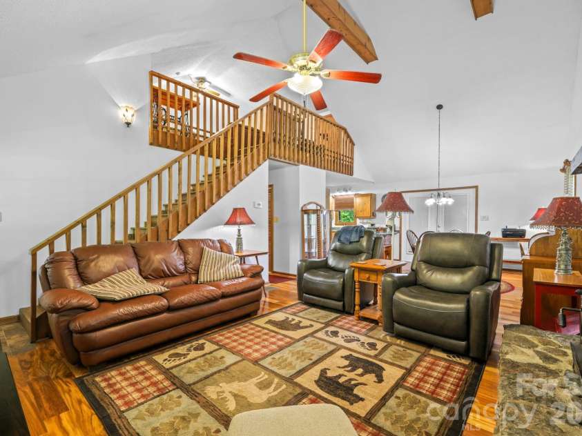 300 Bugle Boy Drive, Cullowhee, NC 28723.  MLS# CAR4383364, YatesRealty ID 23396. 