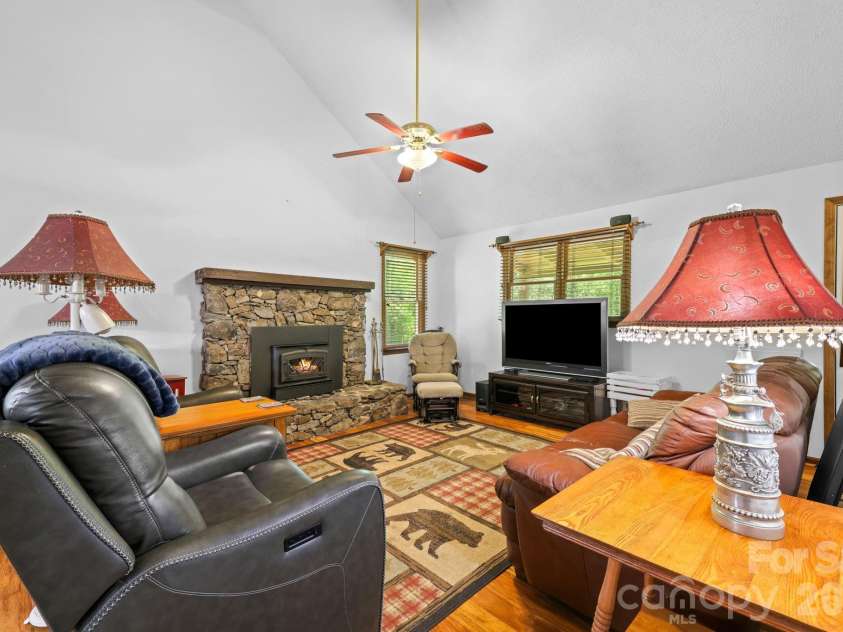 300 Bugle Boy Drive, Cullowhee, NC 28723.  MLS# CAR4383364, YatesRealty ID 23396. 