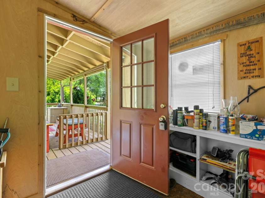 300 Bugle Boy Drive, Cullowhee, NC 28723.  MLS# CAR4383364, YatesRealty ID 23396. 