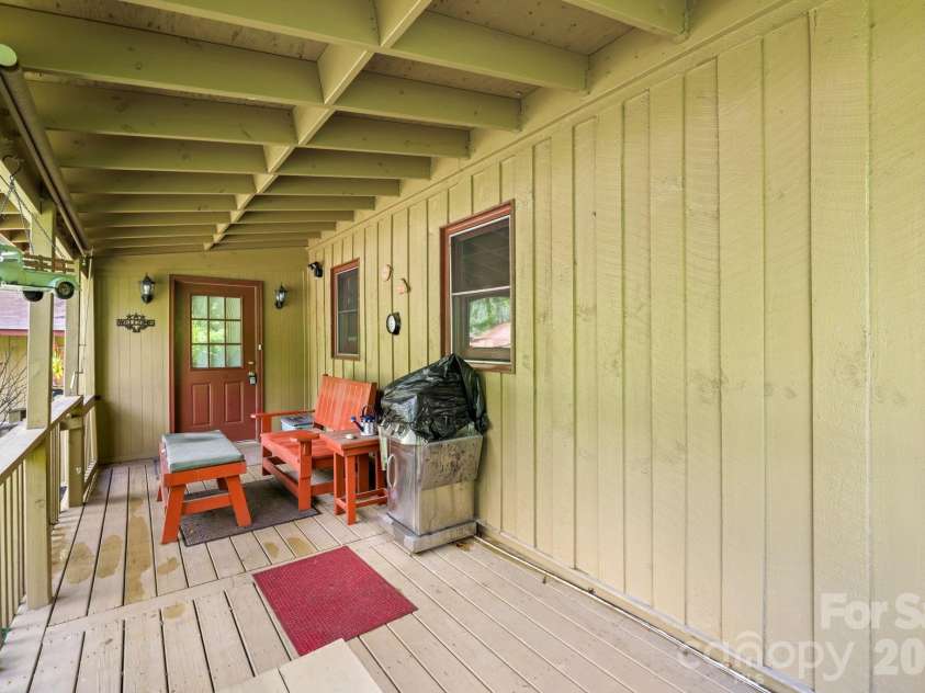 300 Bugle Boy Drive, Cullowhee, NC 28723.  MLS# CAR4383364, YatesRealty ID 23396. 