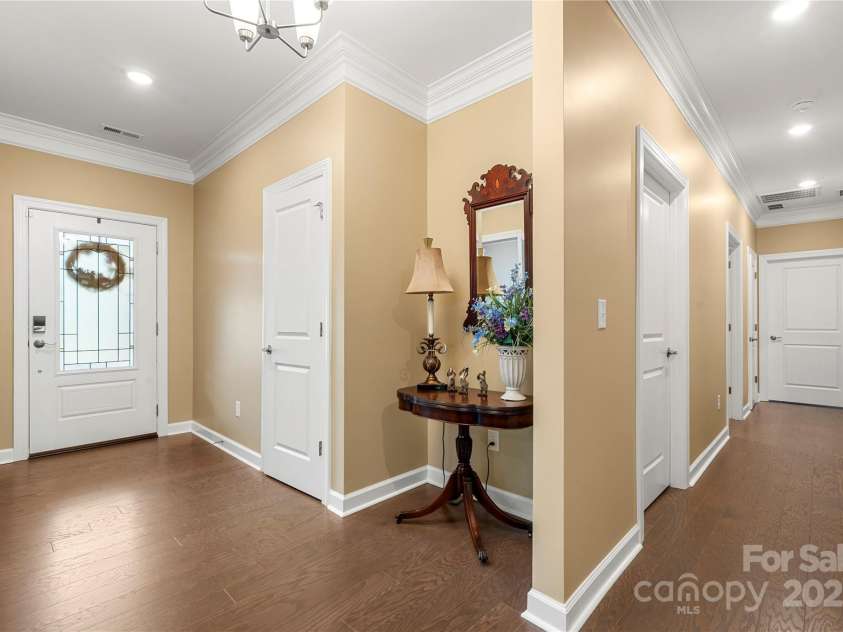 17028 River Race Drive, Huntersville, NC 28078.  MLS# CAR4259977, YatesRealty ID 23397. Front foyer