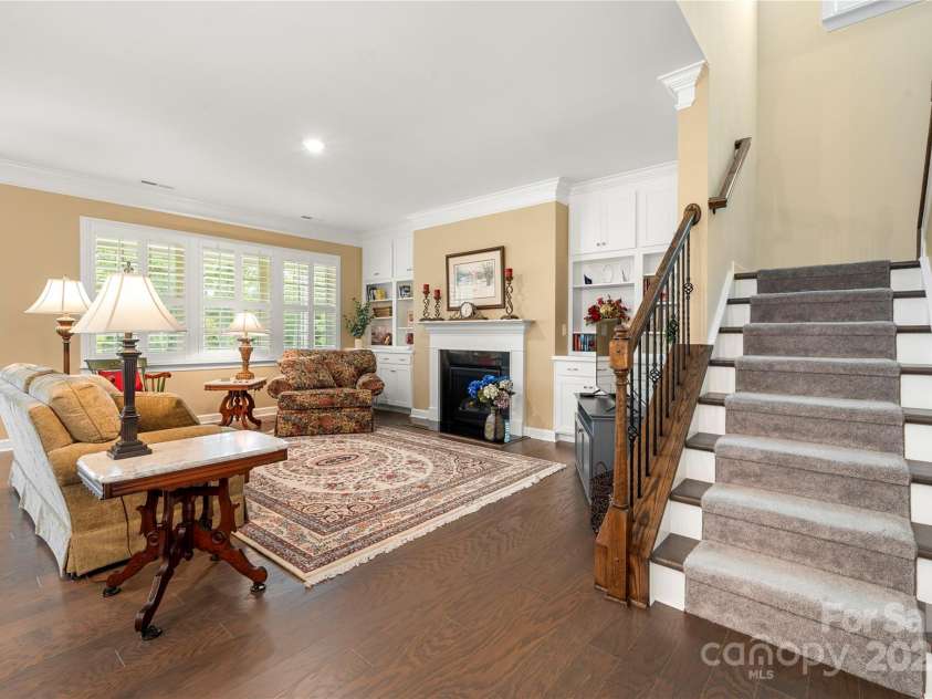 17028 River Race Drive, Huntersville, NC 28078.  MLS# CAR4259977, YatesRealty ID 23397. Spacious living room