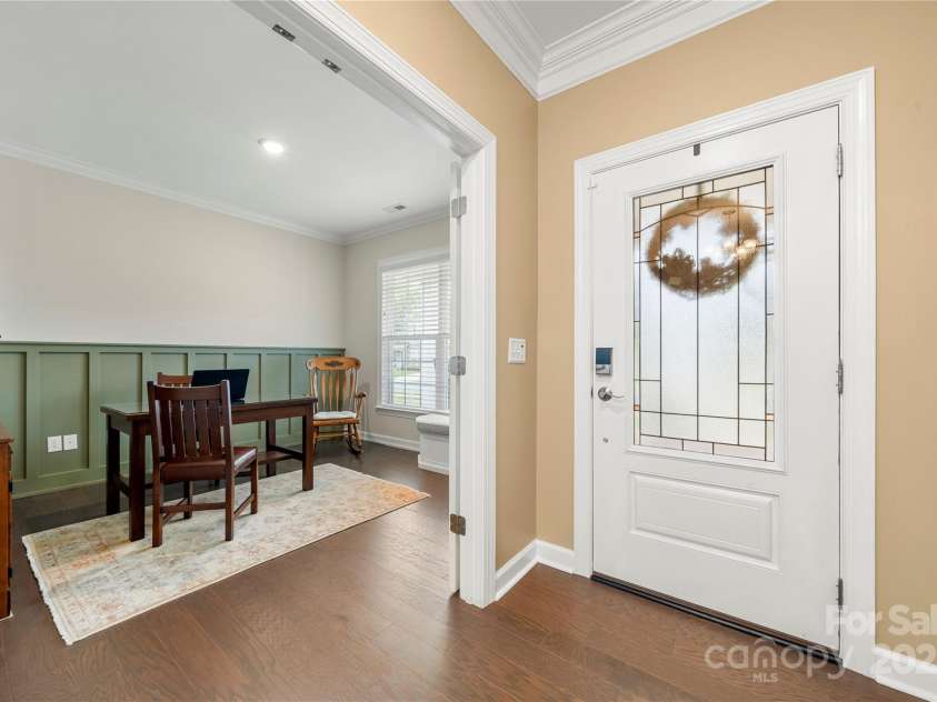 17028 River Race Drive, Huntersville, NC 28078.  MLS# CAR4259977, YatesRealty ID 23397. Study/office with built-in window bench