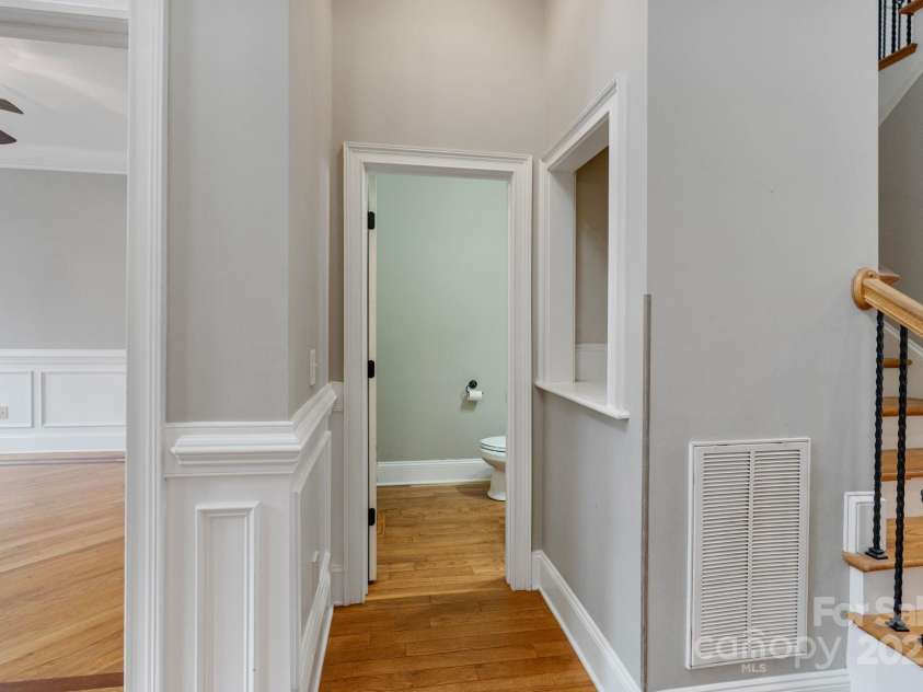 116 Whispering Cove Court, Mooresville, NC 28117.  MLS# CAR4242039, YatesRealty ID 23399. 1st Floor Half Bath
