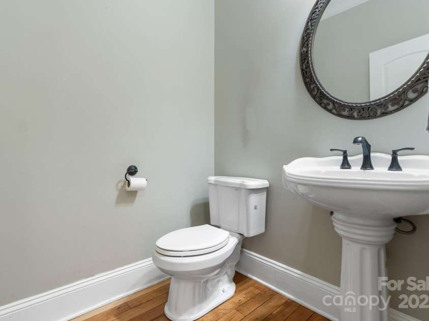 116 Whispering Cove Court, Mooresville, NC 28117.  MLS# CAR4242039, YatesRealty ID 23399. 