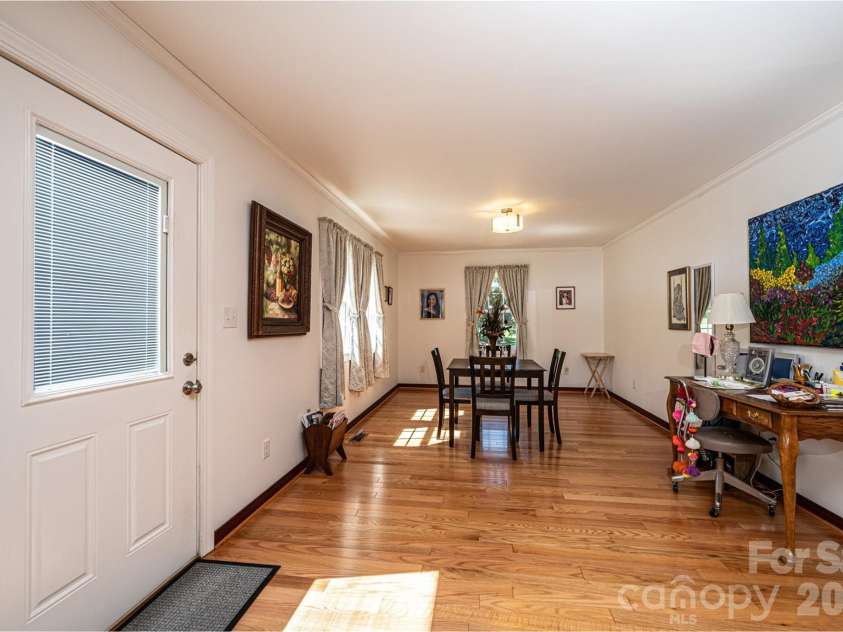 460 Sunset Street, Granite Falls, NC 28630.  MLS# CAR4382818, YatesRealty ID 23399. Dining Room