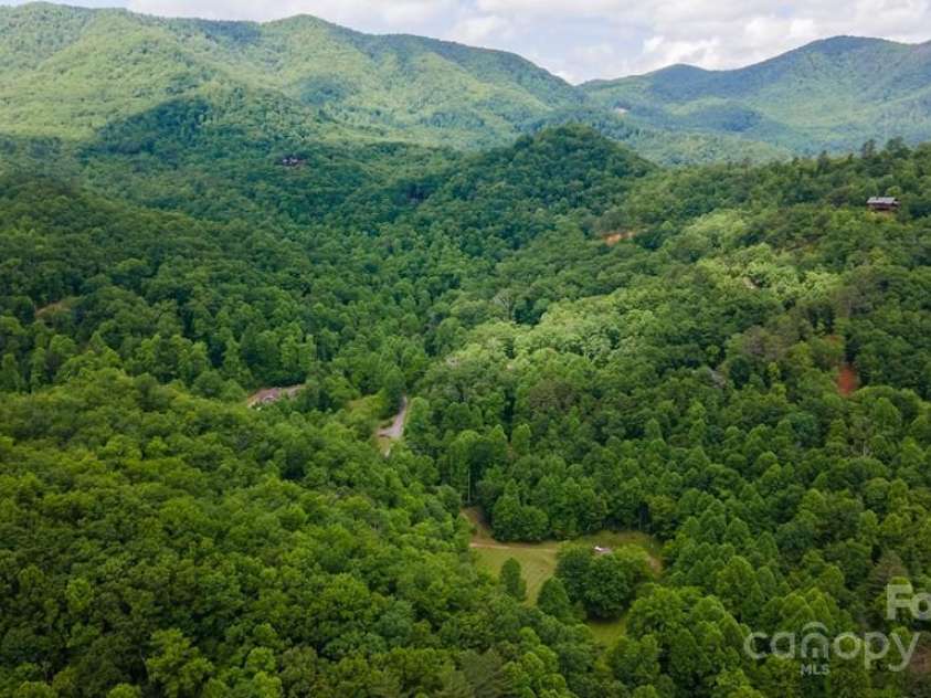 715 Anderson Creek Road, Franklin, NC 28734.  MLS# CAR4193373, YatesRealty ID 234. 