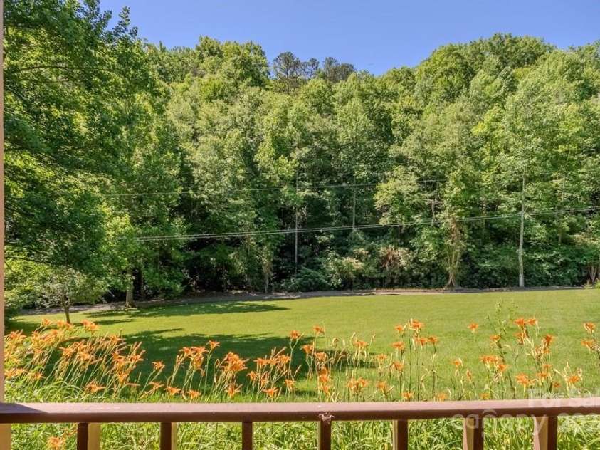 715 Anderson Creek Road, Franklin, NC 28734.  MLS# CAR4193373, YatesRealty ID 234. 