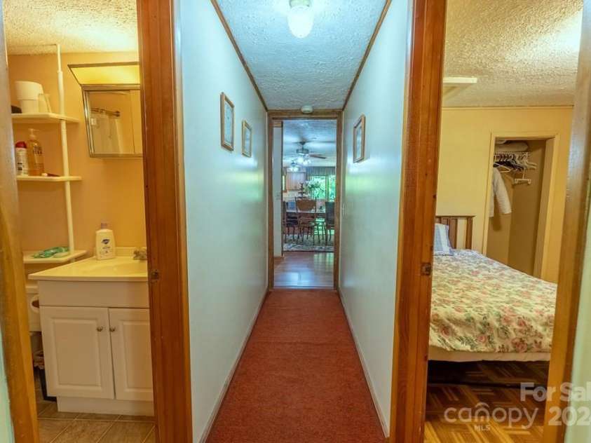 715 Anderson Creek Road, Franklin, NC 28734.  MLS# CAR4193373, YatesRealty ID 234. 