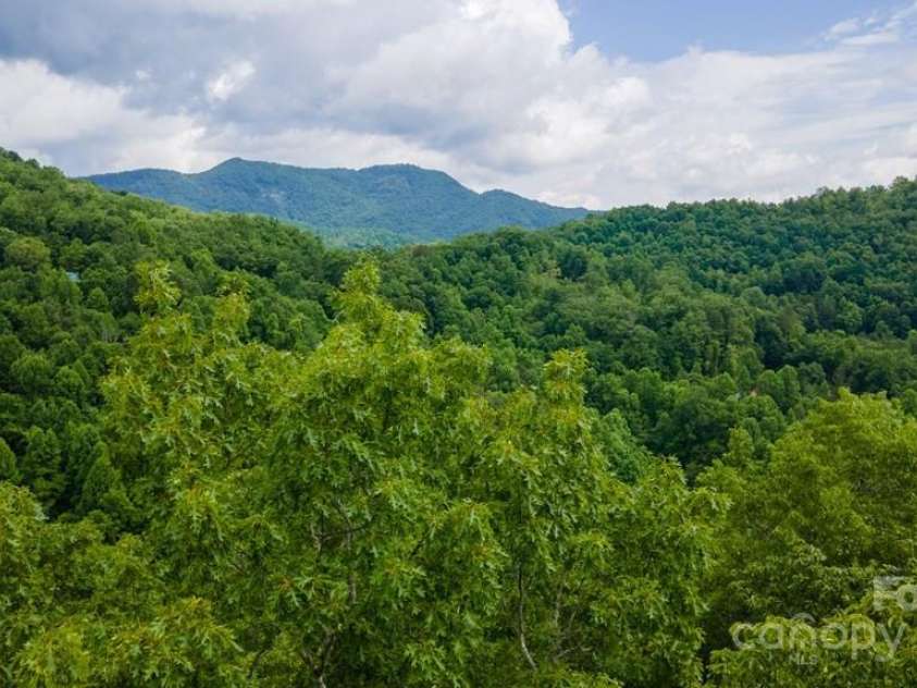 715 Anderson Creek Road, Franklin, NC 28734.  MLS# CAR4193373, YatesRealty ID 234. 