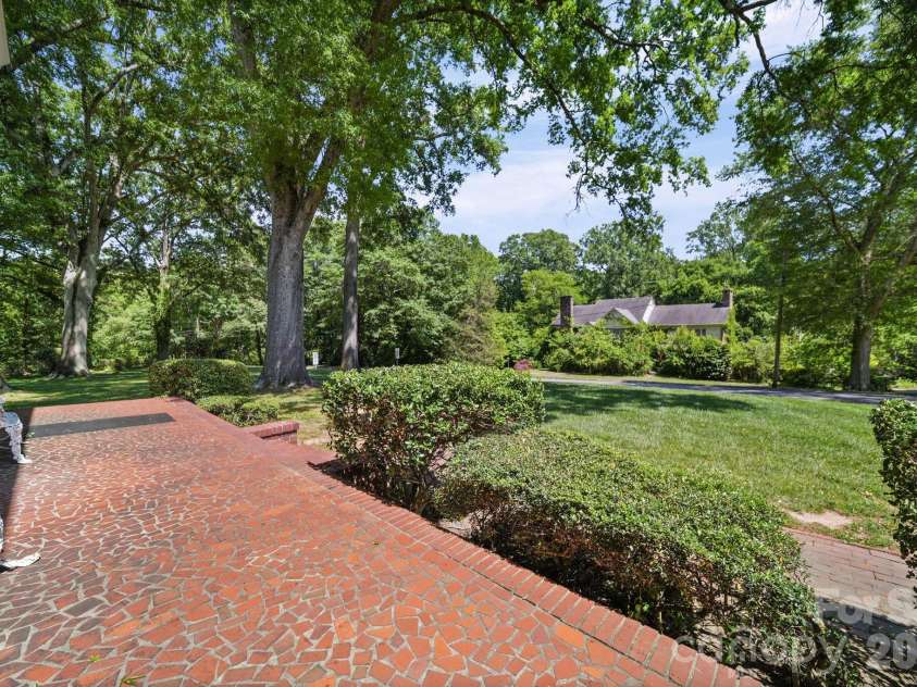 1510 Jackson Road, Gastonia, NC 28052.  MLS# CAR4383504, YatesRealty ID 23402. 