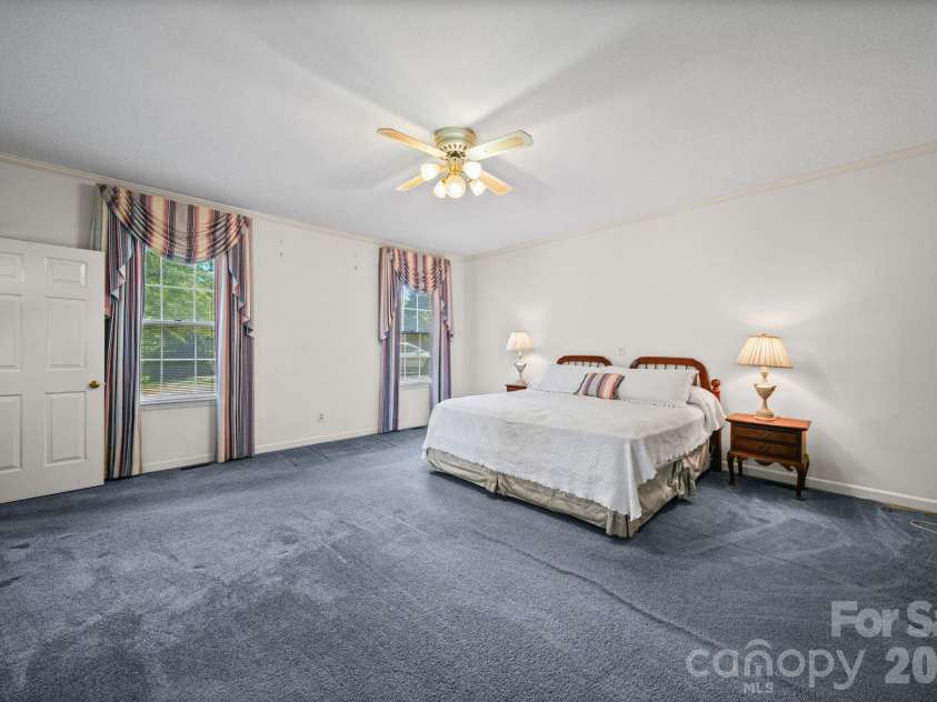 1510 Jackson Road, Gastonia, NC 28052.  MLS# CAR4383504, YatesRealty ID 23402. 