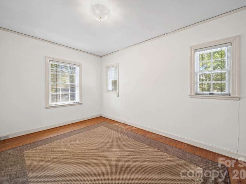 1510 Jackson Road, Gastonia, NC 28052.  MLS# CAR4383504, YatesRealty ID 23402. 