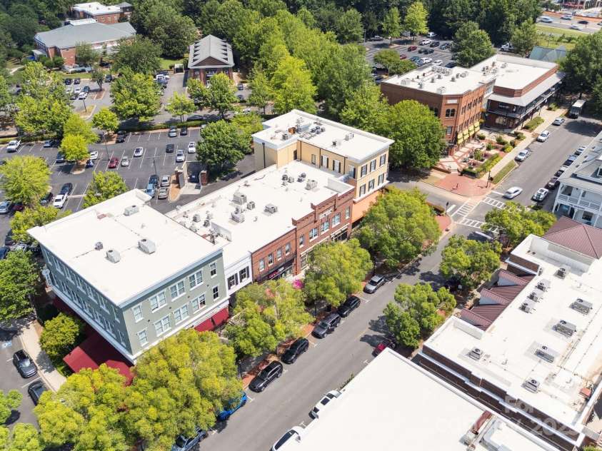 570 Sixth Baxter Crossing, Fort Mill, SC 29708.  MLS# CAR4275580, YatesRealty ID 23403. Baxter Village