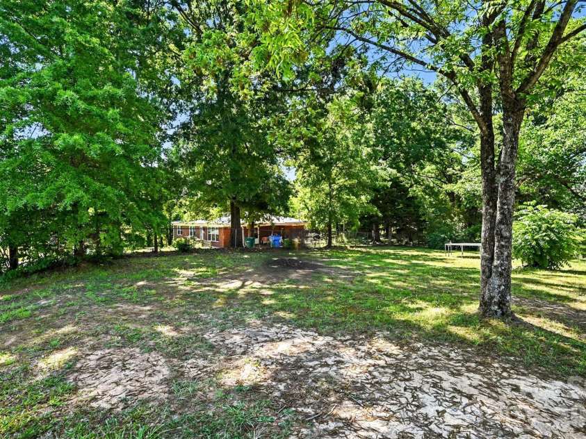 603 4th Street, Albemarle, NC 28001.  MLS# CAR4380717, YatesRealty ID 23403. 