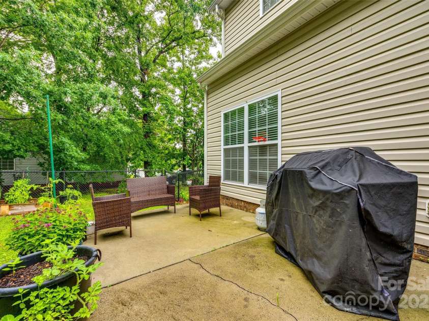 1206 Craig Avenue, Lancaster, SC 29720.  MLS# CAR4264315, YatesRealty ID 23404. 