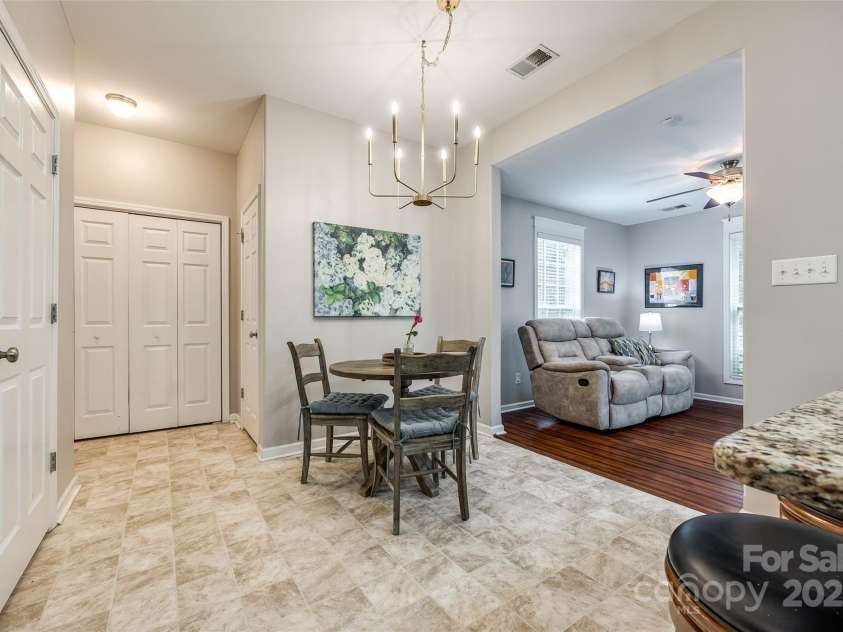 1206 Craig Avenue, Lancaster, SC 29720.  MLS# CAR4264315, YatesRealty ID 23404. Breakfast area