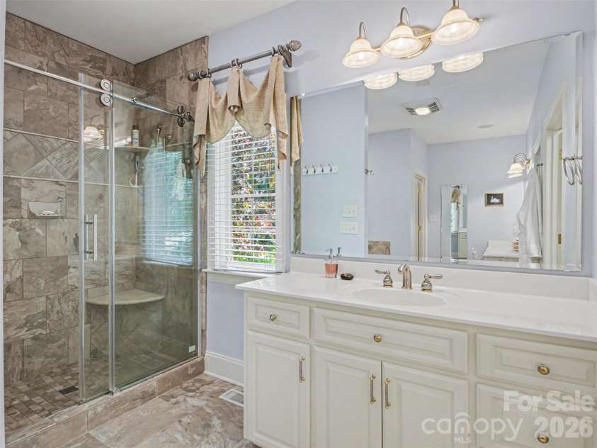 1422 Stone Gate Drive, Shelby, NC 28150.  MLS# CAR4358985, YatesRealty ID 23404. ...and a separate shower!