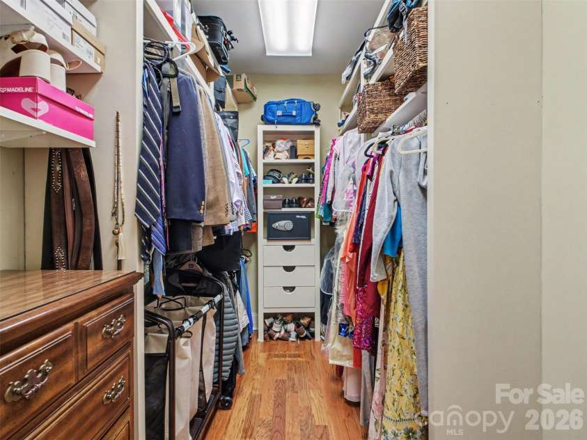 1422 Stone Gate Drive, Shelby, NC 28150.  MLS# CAR4358985, YatesRealty ID 23404. There is abundant space in the walk-in closet accessed from the primary bath.