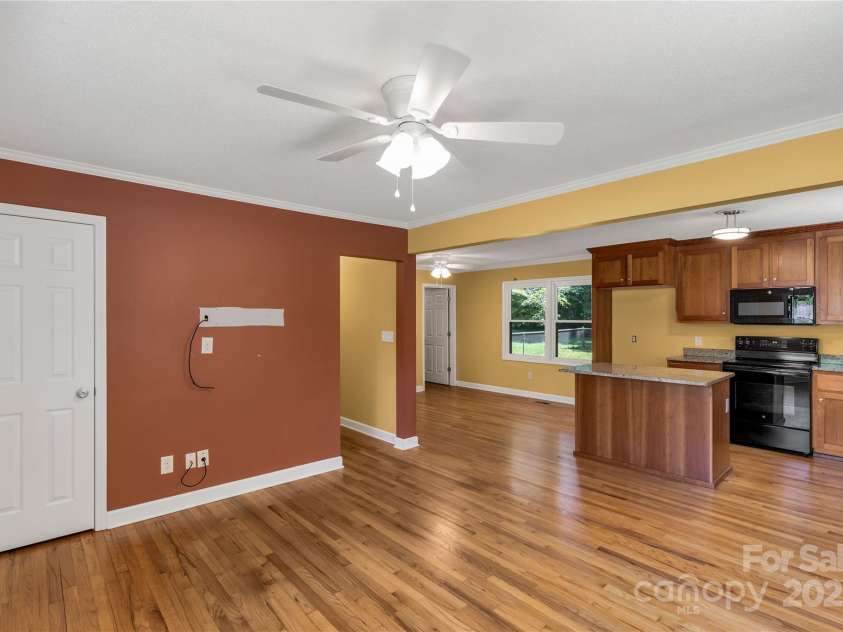 203 Nottingham Drive, York, SC 29745.  MLS# CAR4275788, YatesRealty ID 23405. 