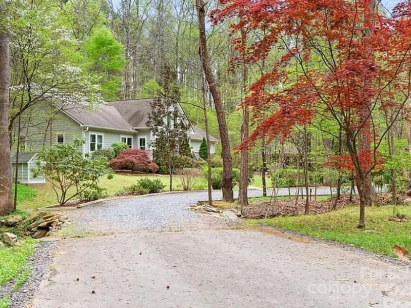 113 Duval Court, Mooresville, NC 28117.  MLS# CAR4241538, YatesRealty ID 23407. 