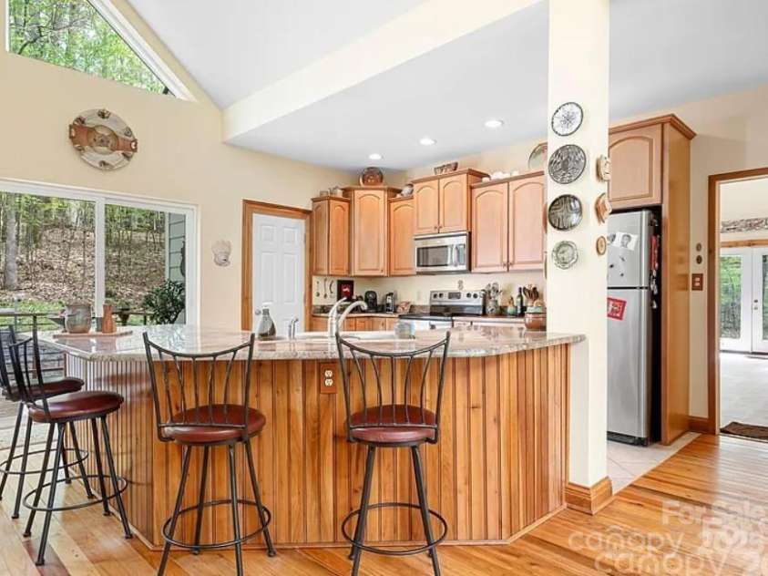 113 Duval Court, Mooresville, NC 28117.  MLS# CAR4241538, YatesRealty ID 23407. 