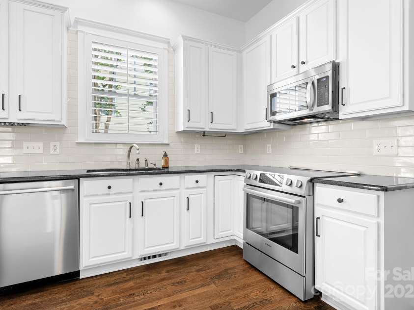15838 Trenton Place Road, Huntersville, NC 28078.  MLS# CAR4272281, YatesRealty ID 23408. 
