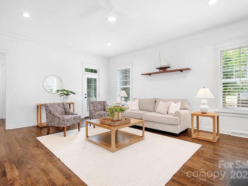 15838 Trenton Place Road, Huntersville, NC 28078.  MLS# CAR4272281, YatesRealty ID 23408. 