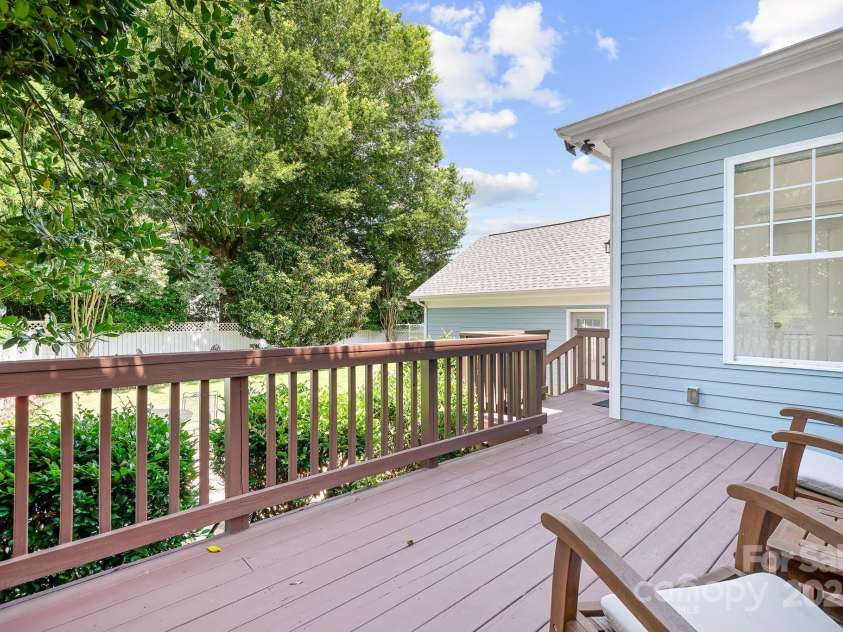 15838 Trenton Place Road, Huntersville, NC 28078.  MLS# CAR4272281, YatesRealty ID 23408. 