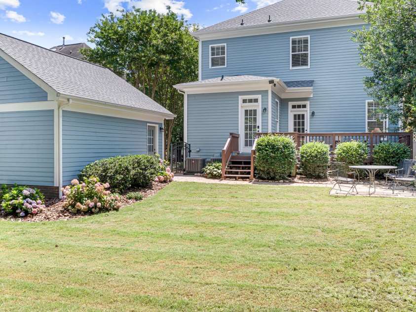 15838 Trenton Place Road, Huntersville, NC 28078.  MLS# CAR4272281, YatesRealty ID 23408. 