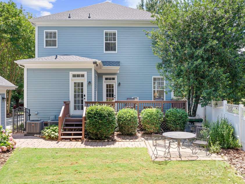 15838 Trenton Place Road, Huntersville, NC 28078.  MLS# CAR4272281, YatesRealty ID 23408. 