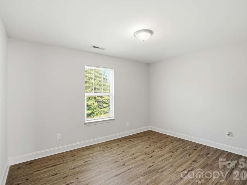 502 Coffeetree Lane, Stanley, NC 28164.  MLS# CAR4381176, YatesRealty ID 23409. 