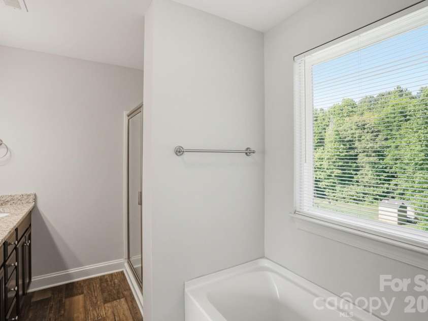 502 Coffeetree Lane, Stanley, NC 28164.  MLS# CAR4381176, YatesRealty ID 23409. 