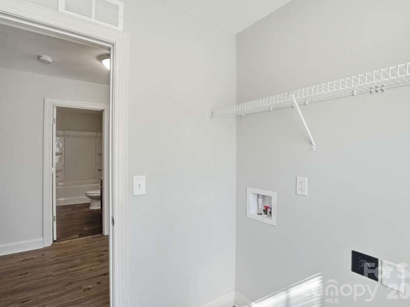 502 Coffeetree Lane, Stanley, NC 28164.  MLS# CAR4381176, YatesRealty ID 23409. 