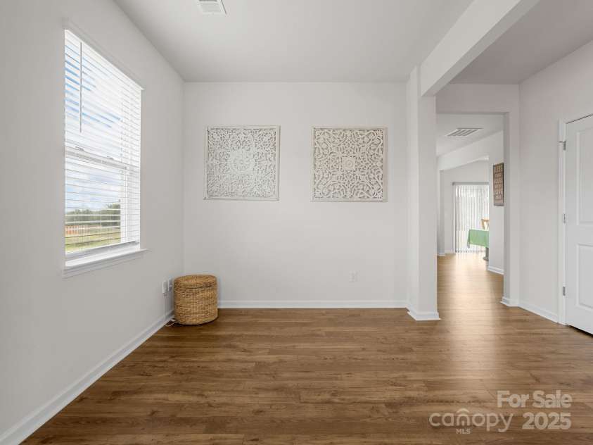 7007 Manse Court, Boiling Springs, SC 29316.  MLS# CAR4260062, YatesRealty ID 23409. What would you do with this space?