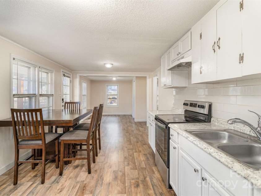 456 Burnt Gin Road, Gaffney, SC 29340.  MLS# CAR4234025, YatesRealty ID 2341. 