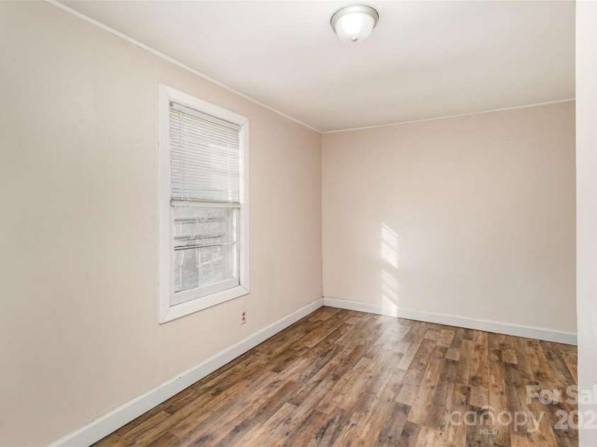 456 Burnt Gin Road, Gaffney, SC 29340.  MLS# CAR4234025, YatesRealty ID 2341. 