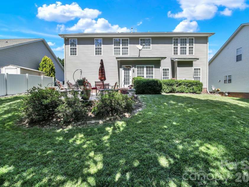 3752 Leela Palace Way, Fort Mill, SC 29708.  MLS# CAR4382778, YatesRealty ID 23410. 