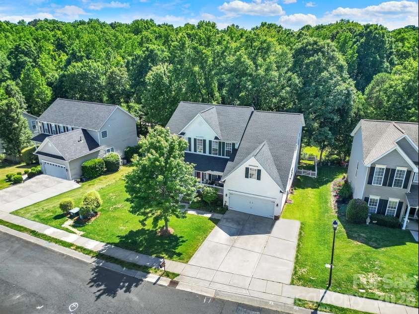 3756 Leela Palace Way, Fort Mill, SC 29708.  MLS# CAR4382782, YatesRealty ID 23411. 