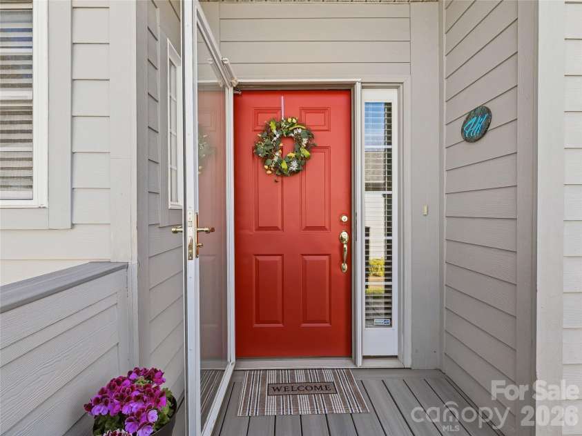 23 Holiday Drive, Arden, NC 28704.  MLS# CAR4383407, YatesRealty ID 23413. 