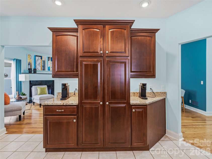 23 Holiday Drive, Arden, NC 28704.  MLS# CAR4383407, YatesRealty ID 23413. 