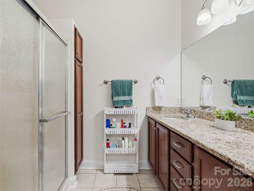 23 Holiday Drive, Arden, NC 28704.  MLS# CAR4383407, YatesRealty ID 23413. 