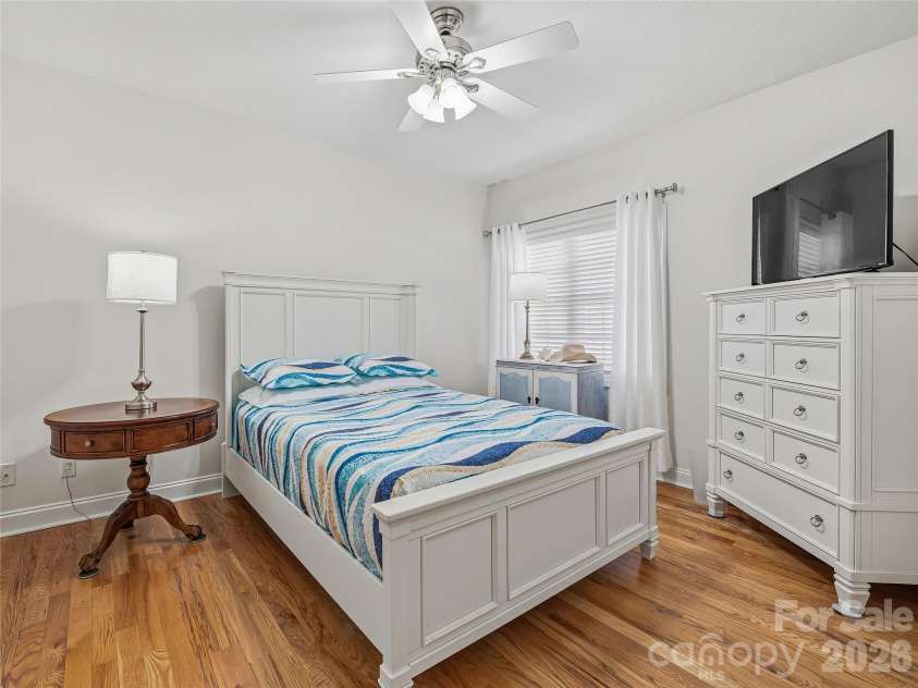 23 Holiday Drive, Arden, NC 28704.  MLS# CAR4383407, YatesRealty ID 23413. 